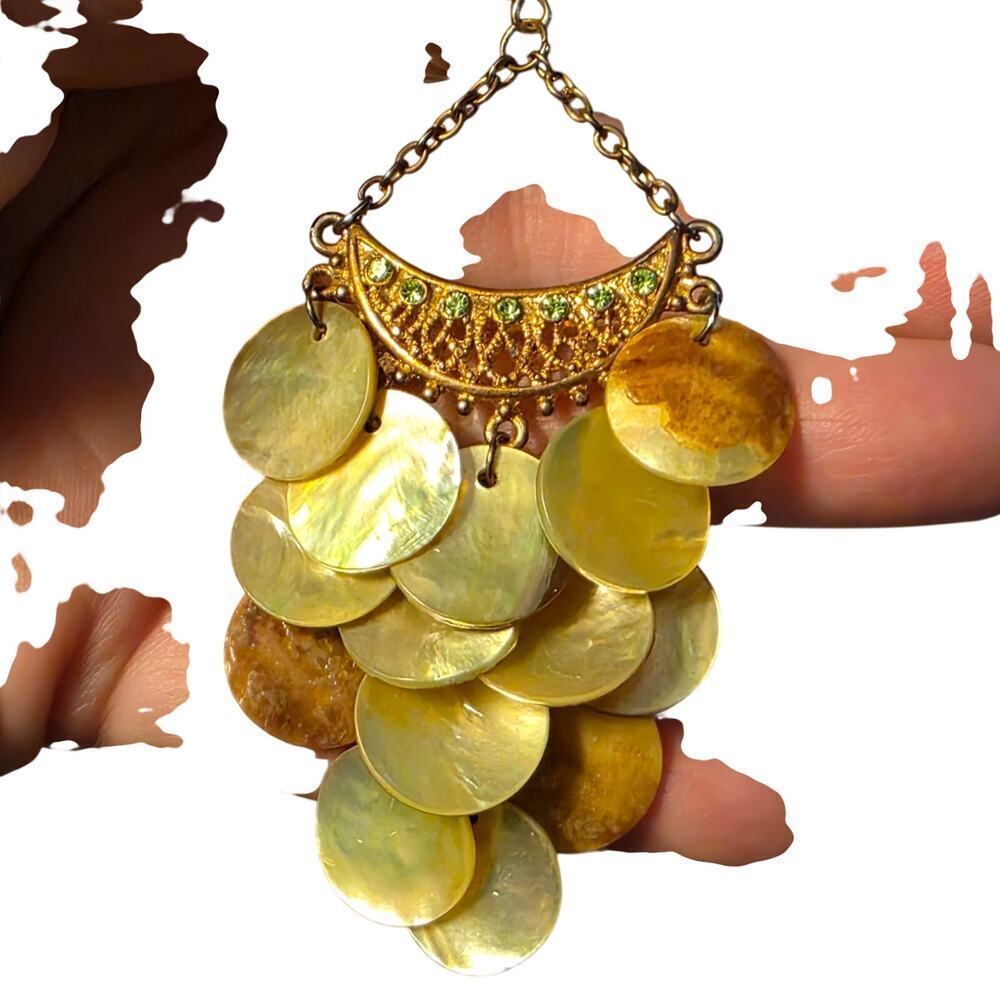 Natural Shell Chandelier Earrings Filigree Dangle Boho Statement Gold Tone 163 - Picture 4 of 8